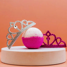 Load image into Gallery viewer, Ice Queen Classic Bath Bomb
