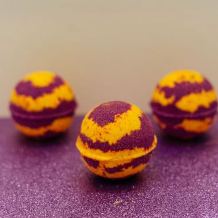 Passionfruit Martini Classic Bath Bomb