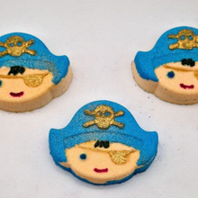 Load image into Gallery viewer, Pirate Pete Bath Bomb

