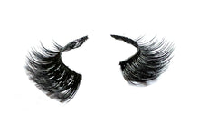 Load image into Gallery viewer, Hustle Eyelashes
