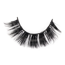 Load image into Gallery viewer, Queeny Eyelashes
